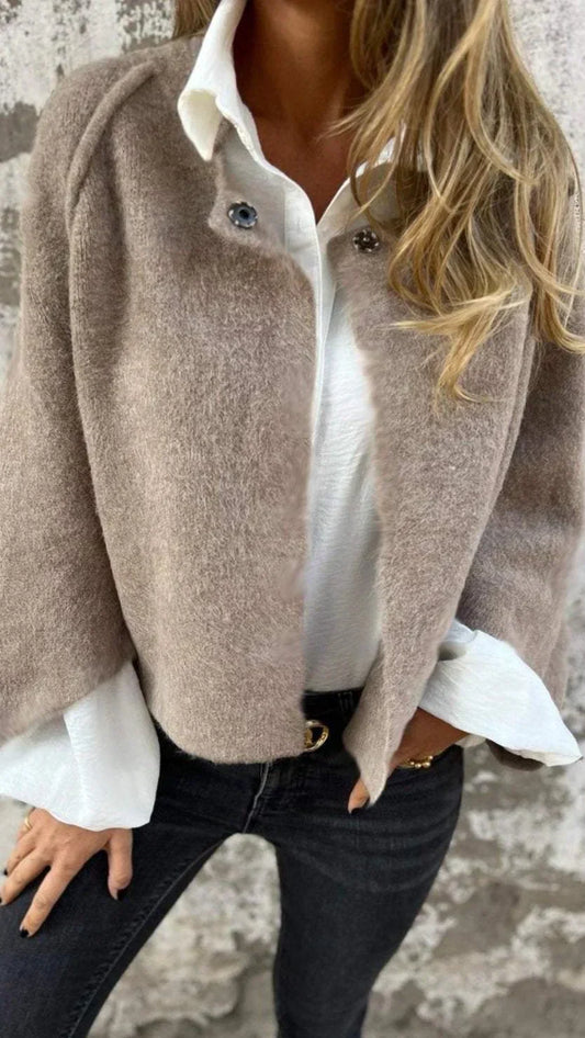 Celine - Wool coat with round neck and long sleeves